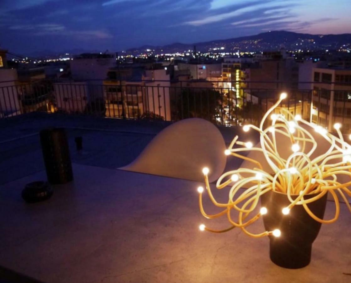 Appartamento Stylish Penthouse With Acropolis And 360 View Atene Esterno foto