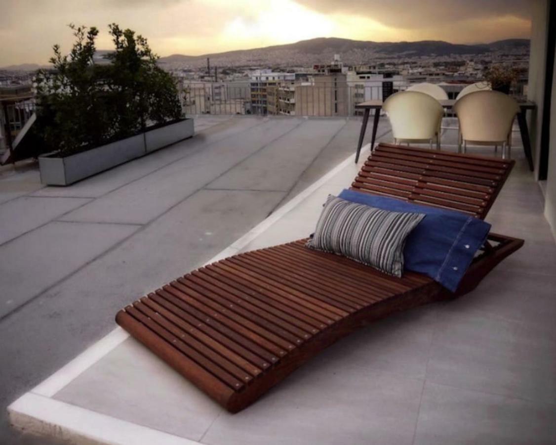 Appartamento Stylish Penthouse With Acropolis And 360 View Atene Esterno foto