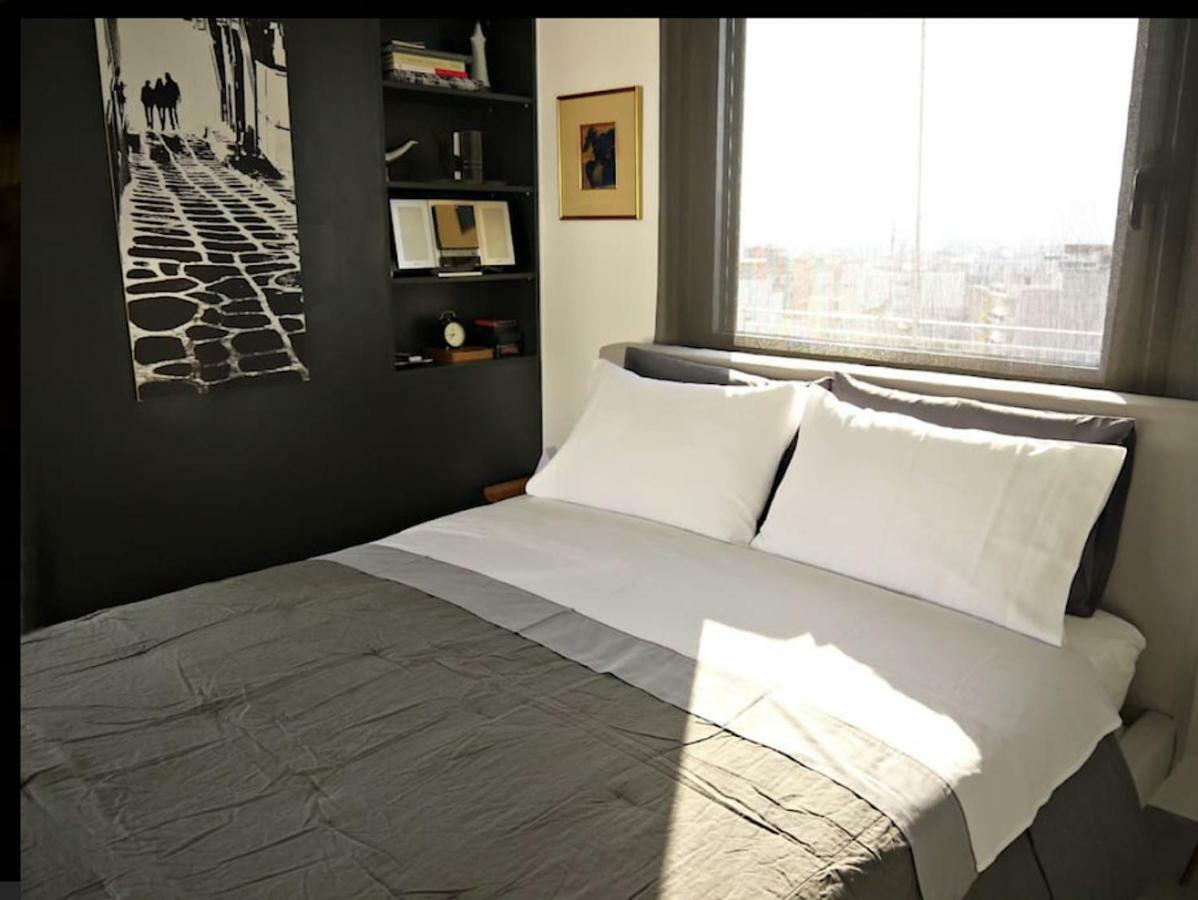 Appartamento Stylish Penthouse With Acropolis And 360 View Atene Esterno foto