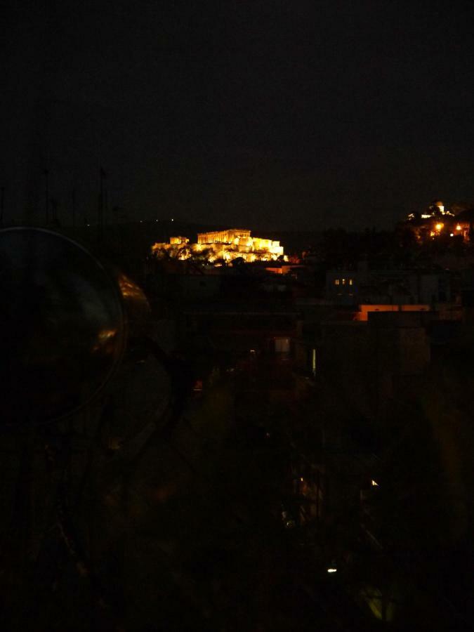 Appartamento Stylish Penthouse With Acropolis And 360 View Atene Esterno foto
